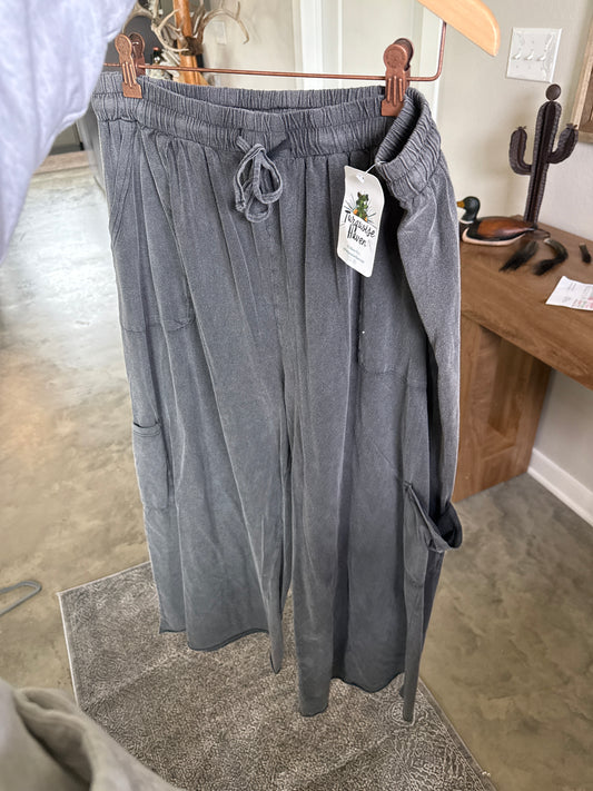 Black flowy pants